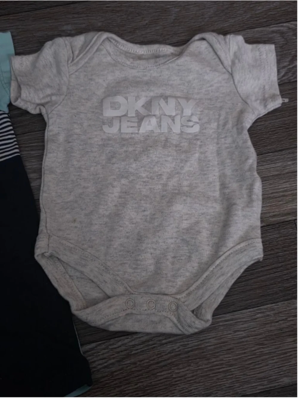 Baby DKNY Bodysuits 0-3 Months‎ Blue Gray Striped 2-Pack